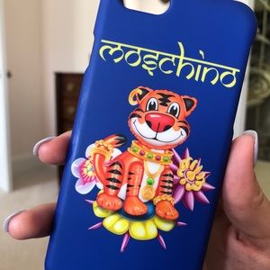 Moschino Iphone 6/6s Case